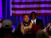2020-07-20T002452Z_1453654786_RC2OWH9RYS2S_RTRMADP_3_USA-ELECTION-KANYE-WEST_ii6xzj