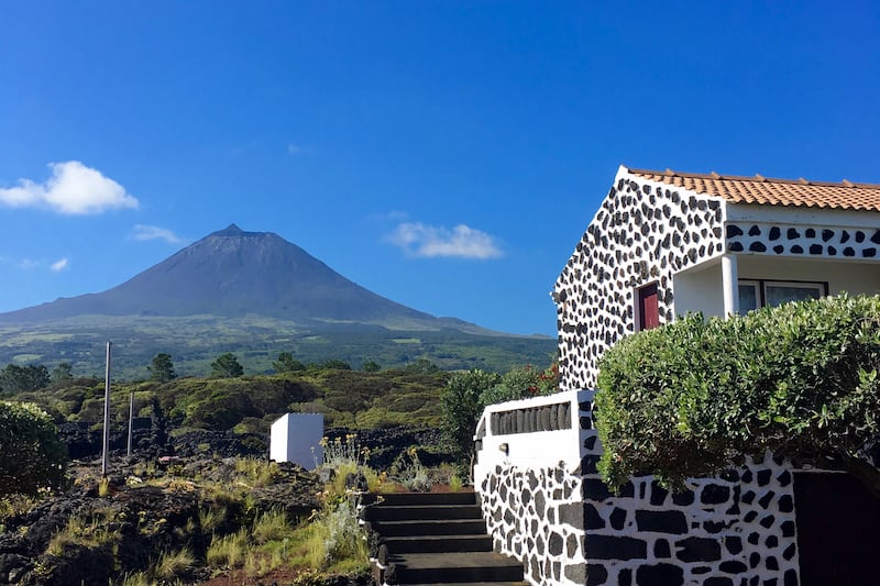 articles/2016/07/04/bite-into-the-sweet-magic-of-the-azores/160703-Presser-The-Azores-embed_rmnhyh