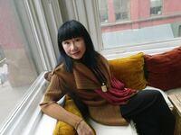 articles/2013/12/11/amy-tan-how-i-write/121210-write-amy-tan-tease_dabxs7