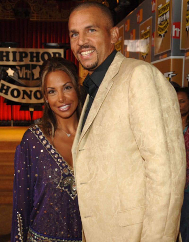 galleries/2011/12/21/kobe-and-vanessa-bryant-get-divorced-other-wives-and-girlfriends-of-scandalized-basketball-stars-photos/basketball-wives-and-girlfriends-gal-kidd_mcrqrt