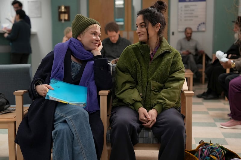 Michelle Williams as Molly and Jenny Slate as Nikki in a scene from 'Dying For Sex.'