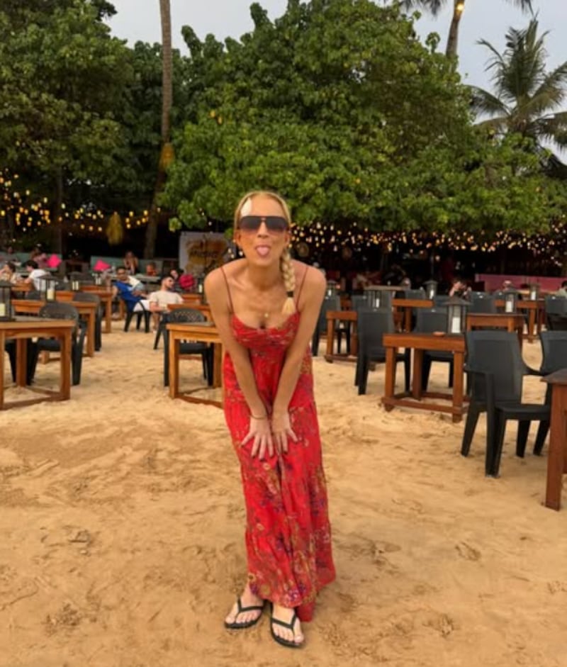 Carrie Bickmore on vacation