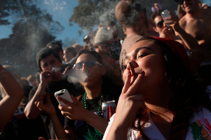 articles/2012/11/08/victory-for-pot-means-beginning-of-the-end-of-our-crazy-drug-war/marijuana-legalization-election-lee-tease-new_anoehx