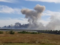 2022-08-09T134154Z_1535066956_RC21TV95FB1P_RTRMADP_3_UKRAINE-CRISIS-AIRBASE_ukszxt