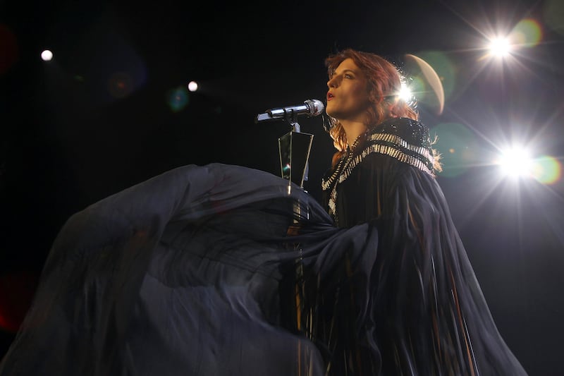 galleries/2012/12/06/snubs-surprises-and-predictions-from-the-55th-grammy-nominations-photos/florence-and-machine-grammy-nominations-2012_jmlwgh
