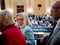 2022-06-13T165100Z_563849371_RC24RU9T0VK7_RTRMADP_3_USA-CAPITOL-SECURITY_kjycmg
