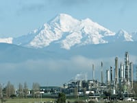 articles/2014/10/13/seattle-s-tesoro-rail-facility-was-leaking-a-flammable-oil-byproduct-into-stormwater-system/141011-conroy-water-contamination-tease_bqoefz