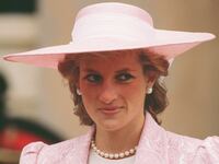 201112-Sykes-Princess-Diana-Haunt-Royal-Family-tease_tmrfqe