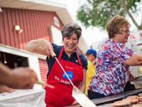 articles/2014/08/11/can-gop-extremist-joni-ernst-be-iowa-nice/140810-jacobs-joni-ernst-tease_vjjcbg