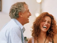 articles/2016/07/20/how-garry-marshall-saved-pretty-woman-and-all-of-us-from-our-jadedness/160720-fallon-garry-marshall-tease_ihkmeh