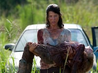 articles/2014/01/15/what-the-walking-dead-can-learn-from-world-war-z/140114-leon-walking-dead-tease_gaybdo