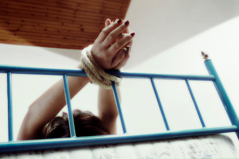 articles/2011/09/15/shibari-bondage-sex-act-ends-in-death-italian-man-on-trial/deadly-bondage-nadeau_jrte3c