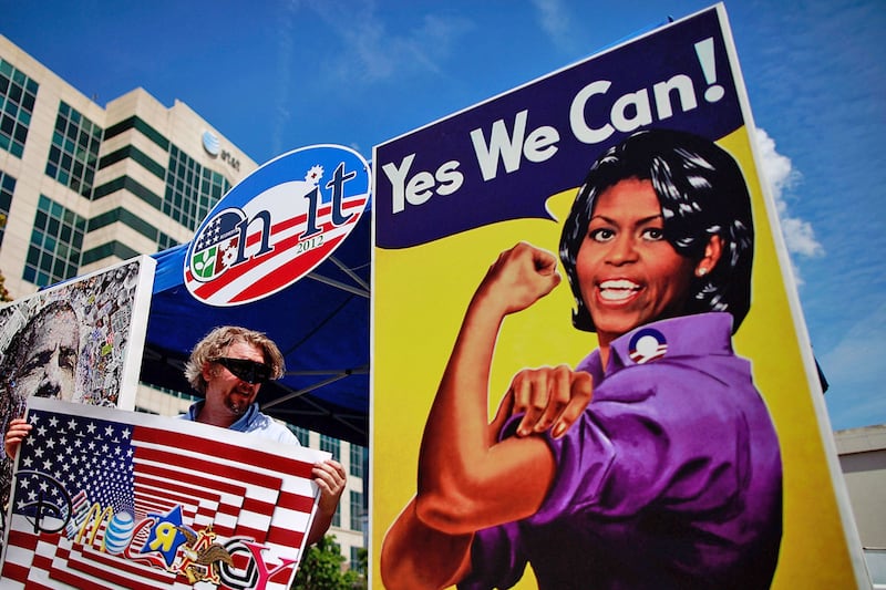 articles/2012/09/04/michelle-obama-s-democratic-convention-speech-what-she-needs-to-do/mobama-brings-it-dnc-cottle_yu6waj