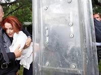 articles/2012/01/27/aussie-pm-narrowly-escapes-protest-leaves-shoe-behind/julia-gillard-runs-cheat_icwpgf