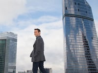 articles/2015/10/10/joseph-gordon-levitt-s-impossible-dream-the-actor-on-snowden-fatherhood-and-hitrecord/151009-stern-levitt-tease_cbkzst