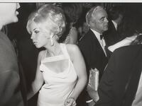 galleries/2013/08/10/garry-winogrands-women-are-beautiful-photos/winogrand-women-5_nfjczf