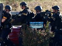 articles/2013/01/30/phoenix-shooter-on-the-lam/130130-arizona-shooting-lawyer-pelisek-tease_vux5yx
