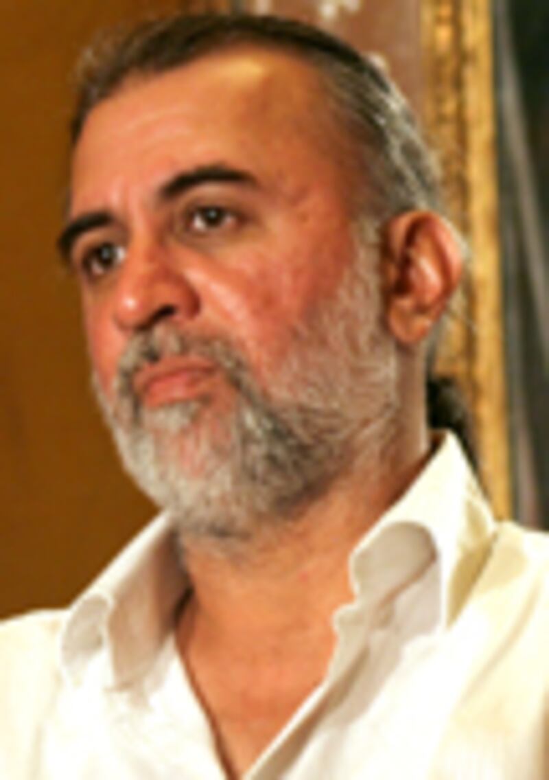 articles/2010/09/24/reboot-america-participants/reboot---tarun-tejpal_c4aooh