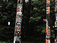 Totem_Poles__6157384351_agylul