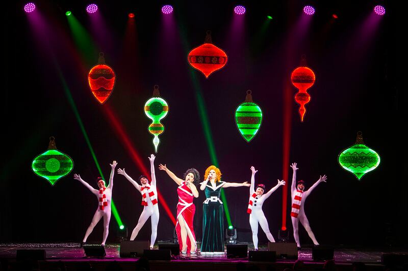 Photo of BenDeLaCreme and Jinkx Monsoon in 'The Jinkx and DeLa Holiday Show'