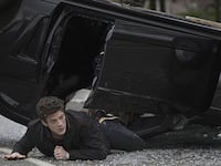 articles/2014/10/07/the-flash-review-teen-angst-gets-a-comic-book-quickie/141006-kumar-flash-tease_k61vlm
