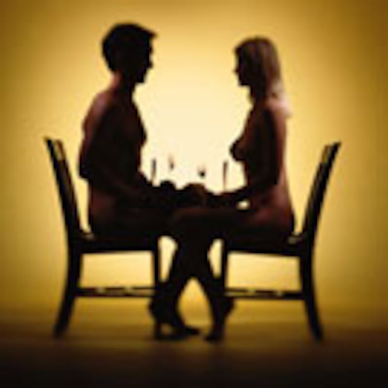 articles/2008/11/11/hold-the-dressing/cohen-naked_4247_dcyj1d