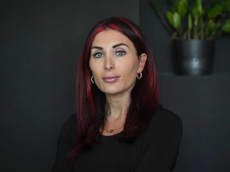 Headshot of Laura Loomer.
