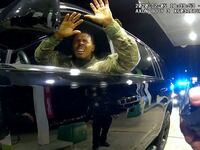 2021-04-12T105739Z_842116048_RC2VTM9LJNXW_RTRMADP_3_USA-POLICE-VIRGINIA_uca0kr