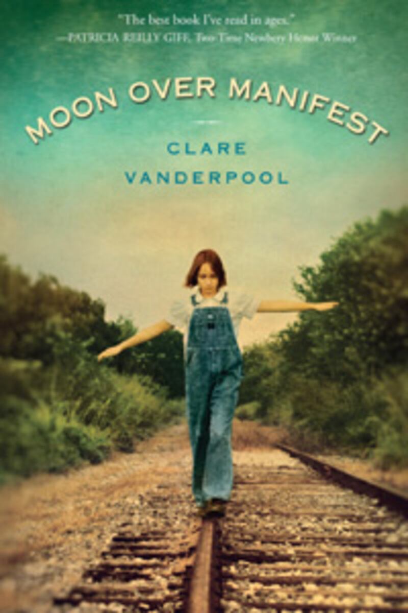 articles/2013/02/26/emily-bazelon-s-book-bag-the-essential-bildungsromans/moon-over-manifest-book-cover_tuhddj