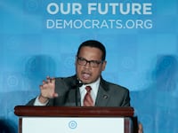 170811-ellison-trump-kim-jong-un-cheat_geideo