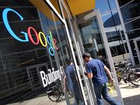 articles/2012/04/13/google-s-results-reflect-giants-surge-as-everyone-else-struggles/google-earnings-karabell-tease_lsgscp