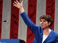 2018-11-07T030816Z_422422033_RC14845D2D90_RTRMADP_3_USA-ELECTION-KENTUCKY_t3bpsz