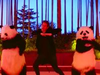 articles/2017/04/06/john-mayer-trolls-katy-perry-with-bizarre-new-asian-music-video/170406-zimmerman-mayer-video-tease_ol3mck