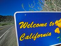 articles/2012/09/30/toxic-state-syndrome-as-california-declines-texas-rises/flee-california-gray_gridxt