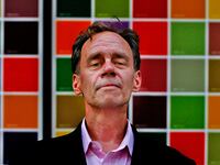 articles/2011/06/24/david-carr-goes-hollywood-in-page-one/david-carr-grove_iirtor