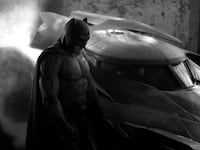 articles/2014/05/13/ben-affleck-s-batman-looks-so-profoundly-sad-in-this-photo/140513-batman-affleck-cheat_chbxqv