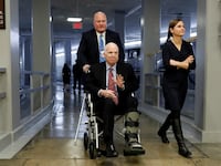 180826-mccain-cancer-battle_wqpppz