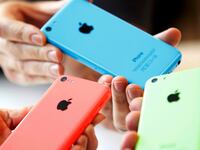 articles/2013/09/11/wall-street-s-not-buying-this-cheap-iphone/130911-apple-gross-tease_sz4lx4
