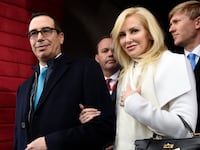 2017-01-20T120000Z_2027491081_HT1ED1K1RW345_RTRMADP_3_USA-TRUMP-INAUGURATION_ow0mjx