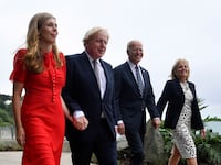 2021-06-10T142254Z_1352164872_RC2QXN90WTCU_RTRMADP_3_G7-SUMMIT-BIDEN_e3qt4i