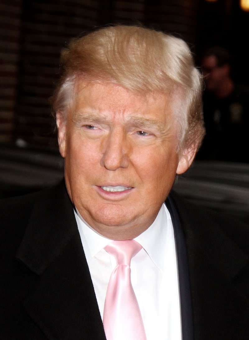 galleries/2012/11/07/eight-stars-election-freakouts-victoria-jackson-cher-more-photos/celeb-election-freakout-trump_sx8n2r