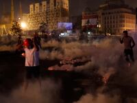 2020-08-08T182158Z_606474527_RC2U9I94UJH7_RTRMADP_3_LEBANON-SECURITY-BLAST-PROTESTS_wrkzhq