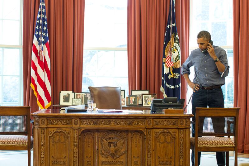 articles/2014/04/18/how-obama-can-use-executive-actions-to-improve-our-democracy/140418-obama-waldman-tease_qykfdp