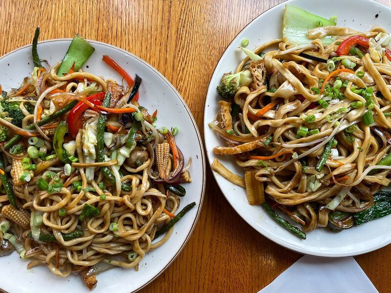 220703-eat-sheet-dublin-embed-lees-charming-noodles_qfh3bf
