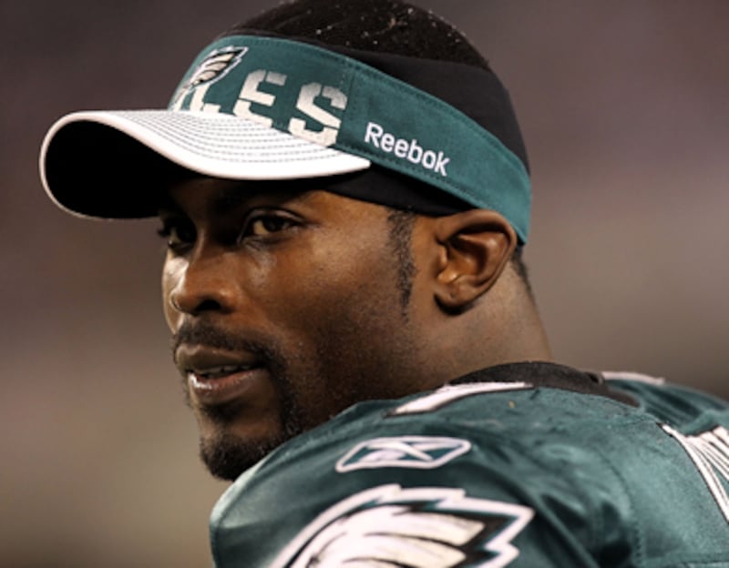 articles/2010/12/23/michael-vick-why-its-time-to-forgive-him/bissinger-vick_149315_dblre5
