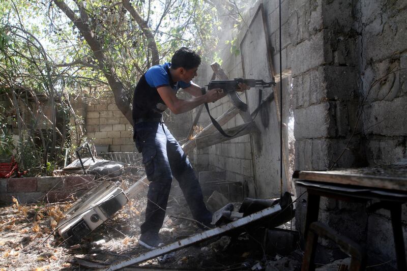 articles/2013/09/17/al-qaeda-clash-with-free-syrian-army-a-new-stage-of-opposition-split/1370916-lake-syria-tease_njaj6p