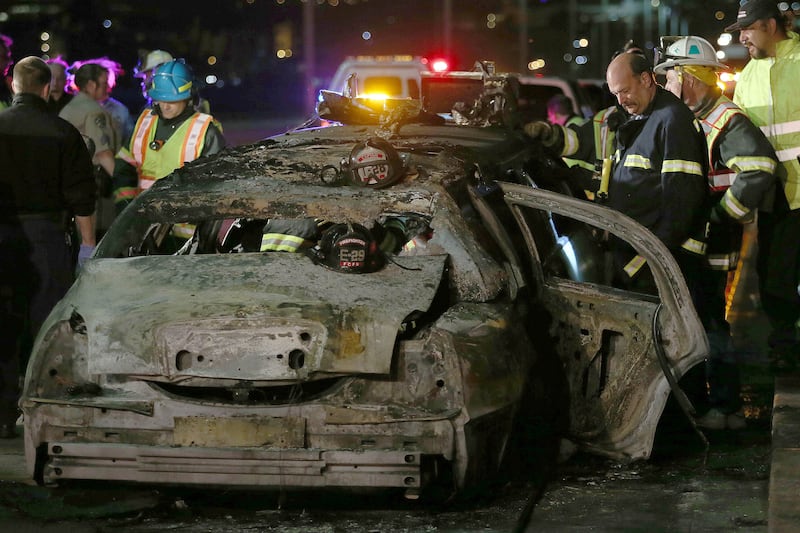 articles/2013/05/06/still-no-explanation-for-horrific-limo-fire/130506-Pelisek-Limo_Fire-tease_mxfsm2