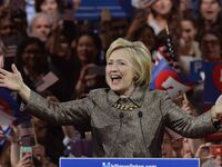 articles/2016/04/26/it-s-all-over-but-the-shouting-hillary-clinton-crushed-bernie-sanders/160426-tomasky-clinton-sanders-tease_gqveso
