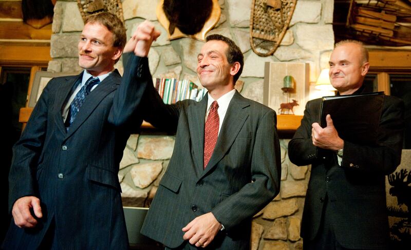 galleries/2012/12/06/first-same-sex-marriage-licenses-love-stories-from-washington-new-york-and-more-photos/first-same-sex-vt_giv8b1