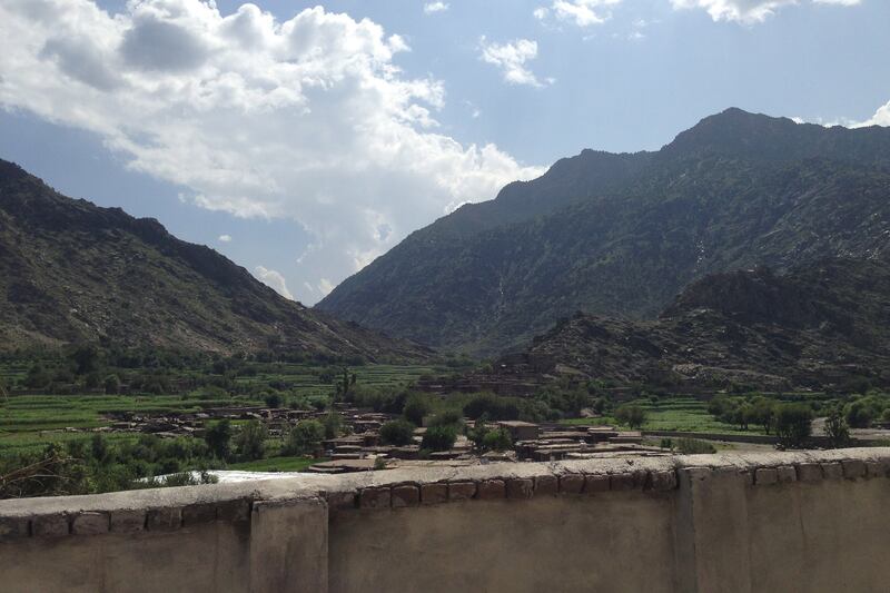 articles/2014/11/15/heart-of-darkness-into-afghanistan-s-korengal/111414-trevithick-korengal4-embed_xczzpe